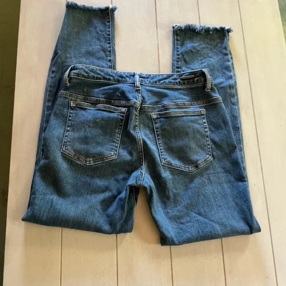 Carve Designs Carson Straight Leg Jeans 6 - Picture 7 of 7